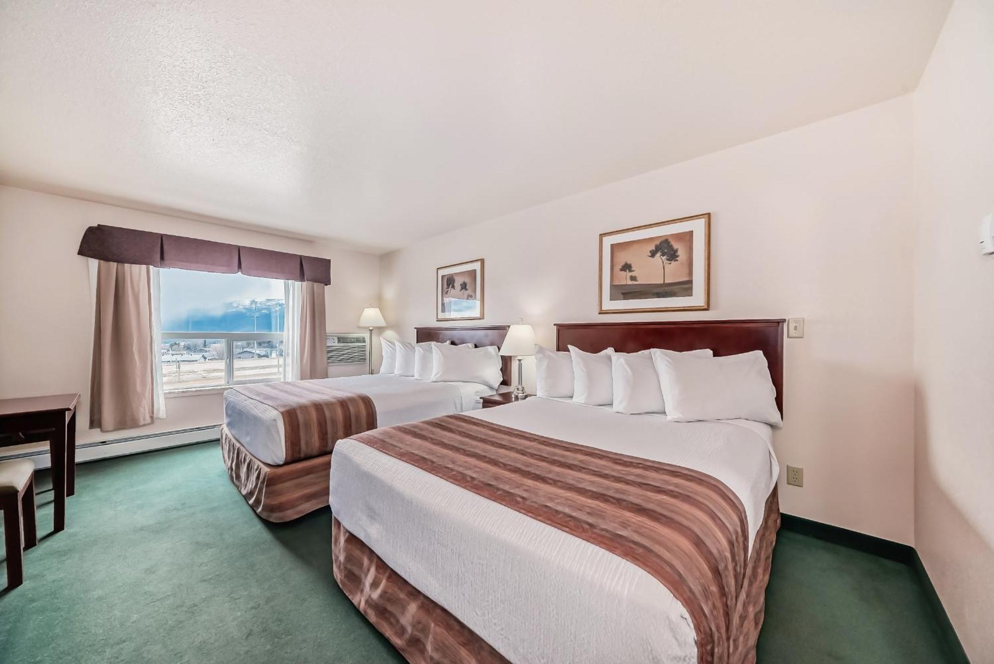 Grande Cache Inn & Suites ภายนอก รูปภาพ