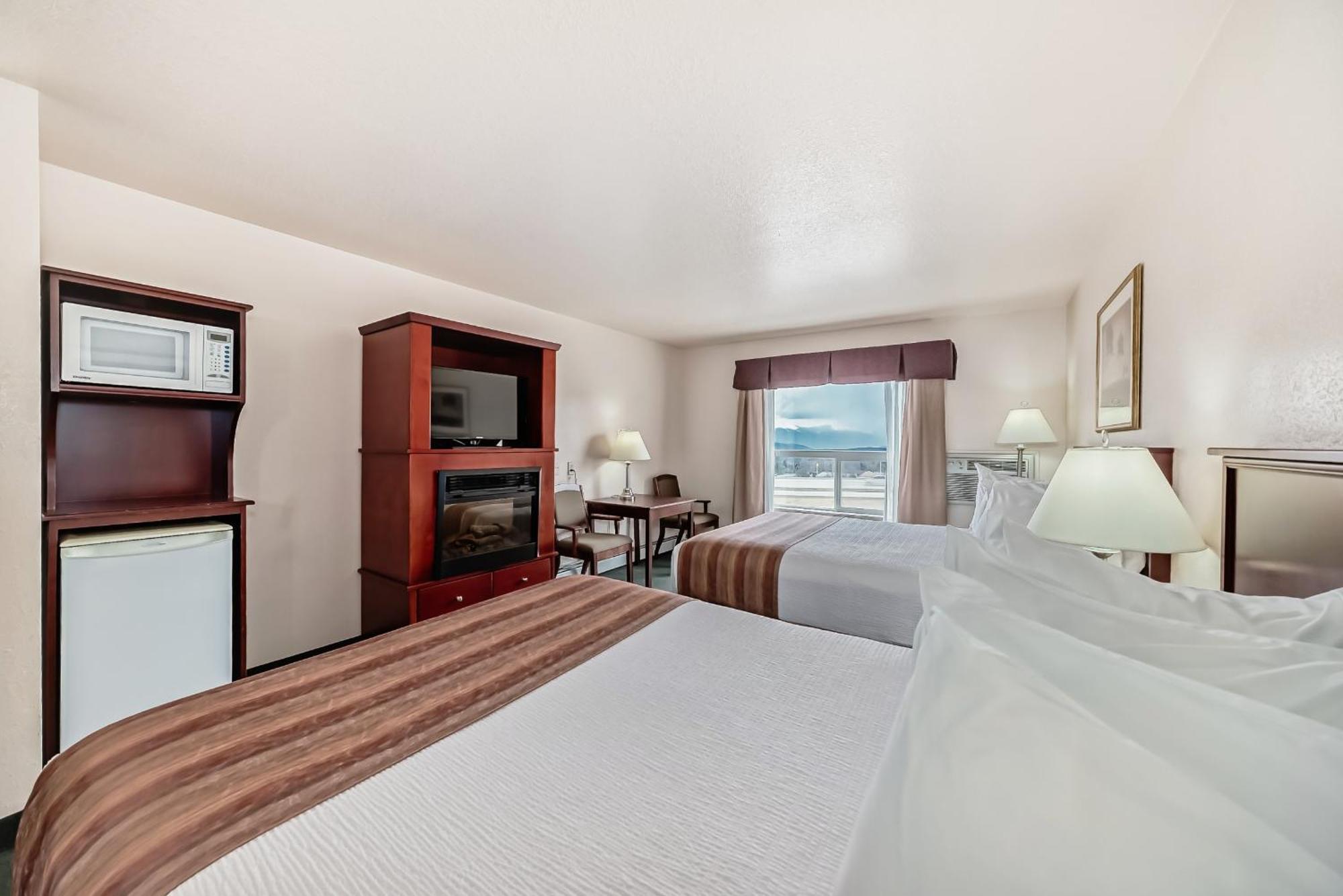 Grande Cache Inn & Suites ภายนอก รูปภาพ