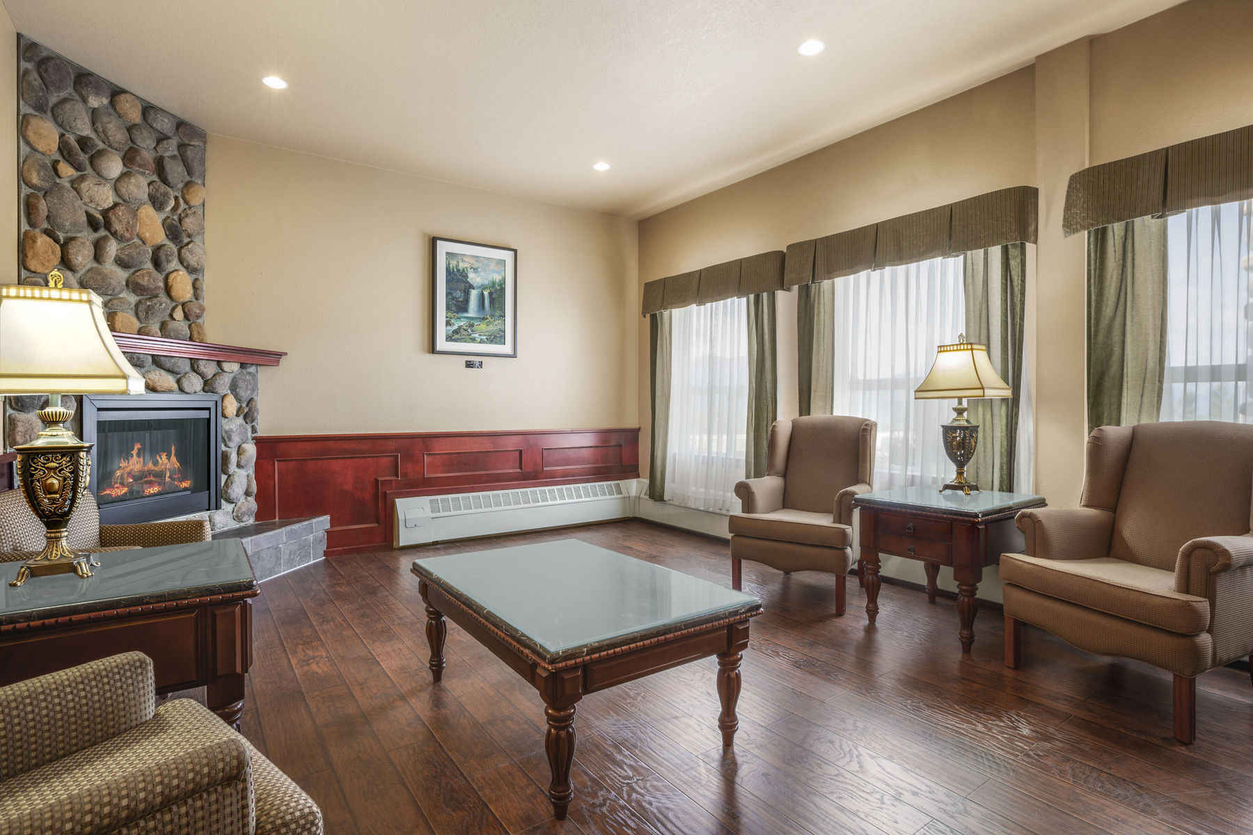 Grande Cache Inn & Suites ภายนอก รูปภาพ
