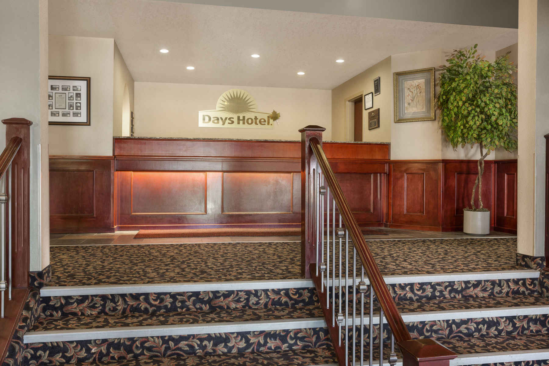 Grande Cache Inn & Suites ภายนอก รูปภาพ